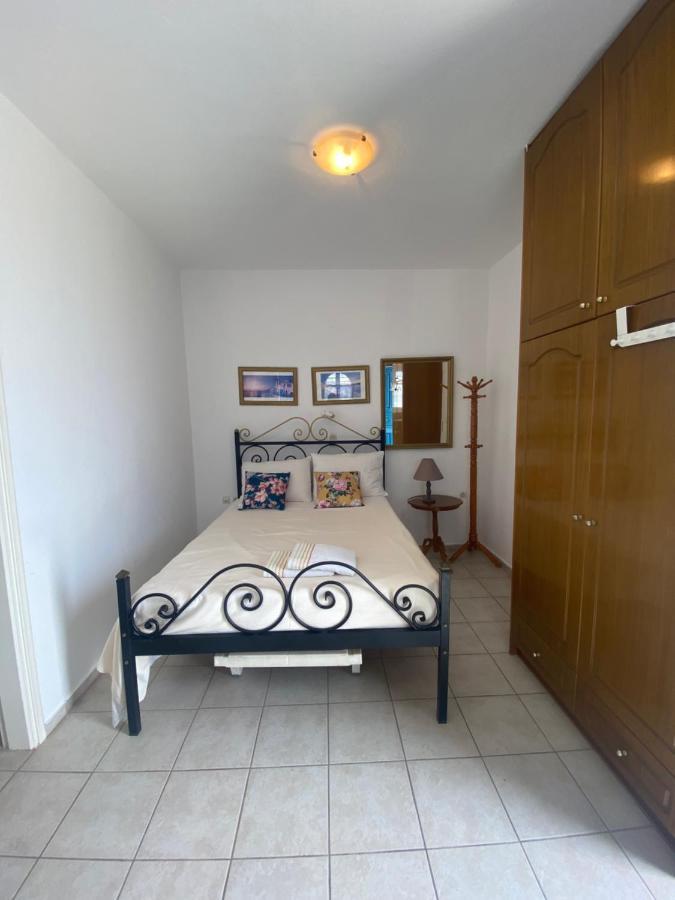 Aeolos Apartments Акротири Экстерьер фото