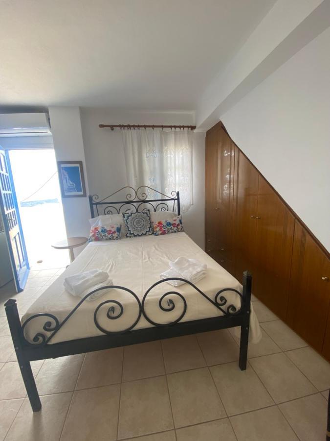 Aeolos Apartments Акротири Экстерьер фото